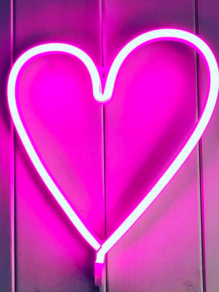 Lámpara neón de corazón