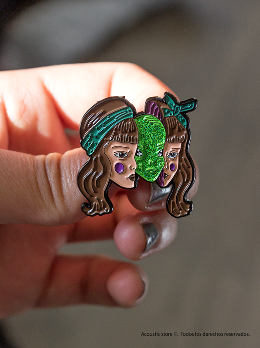 Pins Real alien face