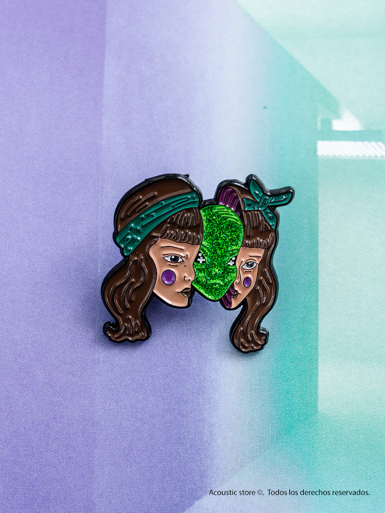 Pins Real alien face