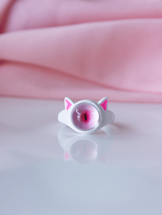 Anillo ojos de gato