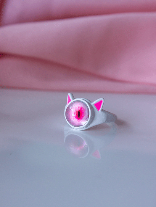 Anillo ojos de gato